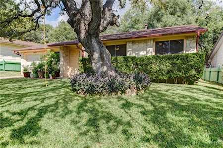 8204 Peaceful Hill Ln Austin, TX 78748