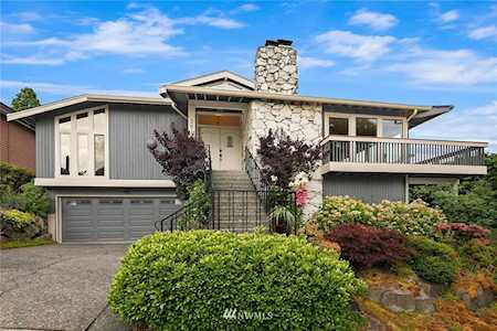 2016 Constance Dr W Seattle, WA 98199