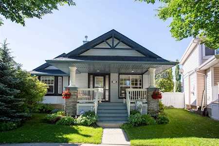 205 Inverness Park SE Calgary, AB T2Z 3K6