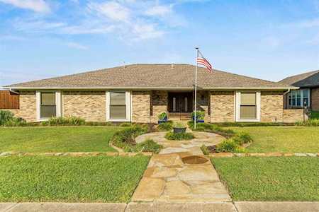 4001 Hatherly Drive Plano, TX 75023
