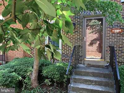 6708E Lee Hwy #E Arlington, VA 22205