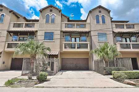 4116 Blossom St Houston, TX 77007