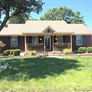 231 E Aulbern Dr Mt Washington, KY 40047