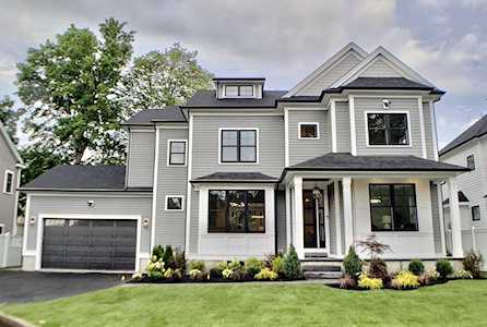 11 Shute Path Newton, MA 02459