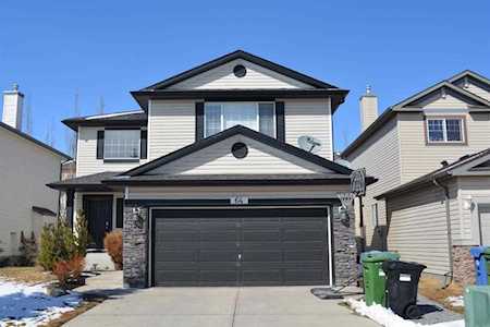 64 Weston Dr SW Calgary, AB T3H 5G1