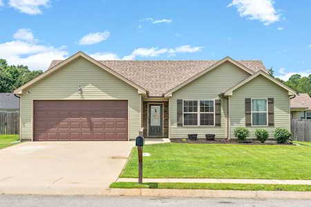 1289 Freedom Dr Clarksville, TN 37042