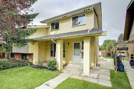 148 Abalone Place NE Calgary, AB T2A 6N1