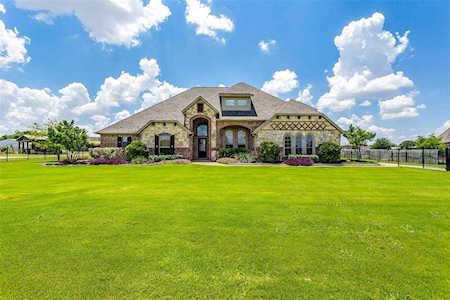 501 Lonesome Trail Haslet, TX 76052