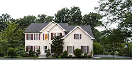 4 Baldwin Circle Shrewsbury, MA 01545