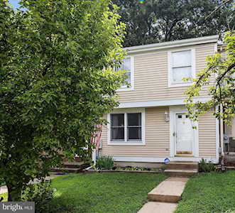 3627 Robin Air Ct Pasadena, MD 21122