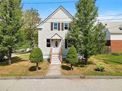 21 Rosemont Ave Johnston, RI 02919