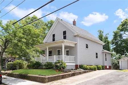 71 Turner Ave East Providence, RI 02915