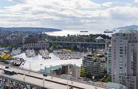 583 Beach Crescent #2907 Vancouver, BC V6Z 3E6