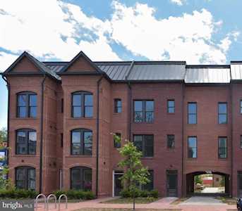 1319 E St SE #5 Washington, DC 20003