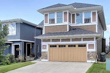 68 Sunset Park Cochrane, AB T4C 0N4