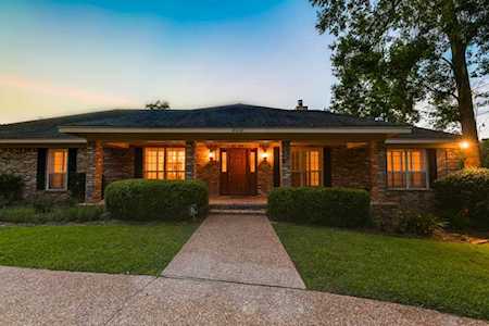4004 Mclaughlin Dr Tallahassee, FL 32309