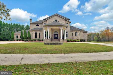 1729 Saddle Dr Gambrills, MD 21054