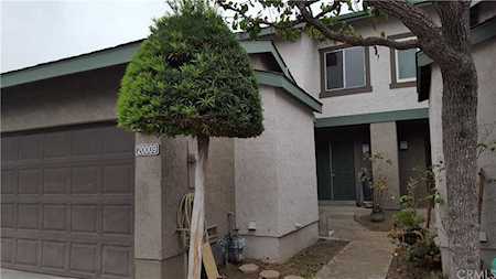 20009 Village Green Drive Lakewood, CA 90715