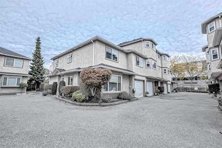 7171 Blundell Road #8 Richmond, BC V6Y 1J5