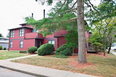 110 Dean St #33 Taunton, MA 02780
