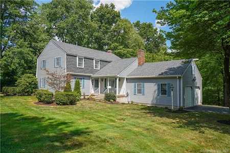 35 Fernridge Road West Hartford, CT 06107