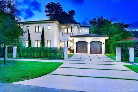 427 Amalfi Ave Coral Gables, FL 33146