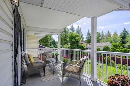 9431 150 Street Surrey, BC V3R 7R3