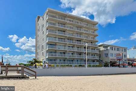 401 Atlantic Ave #205 Ocean City, MD 21842