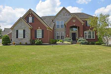 2133 Blankenbecker Dr Florence, KY 41042
