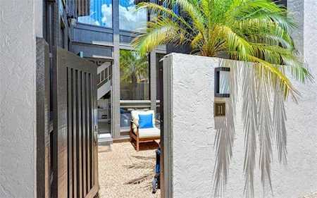 800 S Blvd of Presidents #11 Sarasota, FL 34236