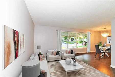 1408 Northmount Dr NW Calgary, AB T2L 0G2