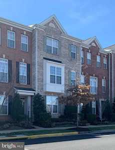 2265 Potomac Club Parkway Woodbridge, VA 22191