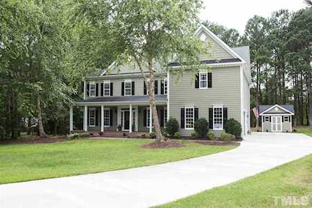 4209 Barkton Way Fuquay Varina, NC 27526