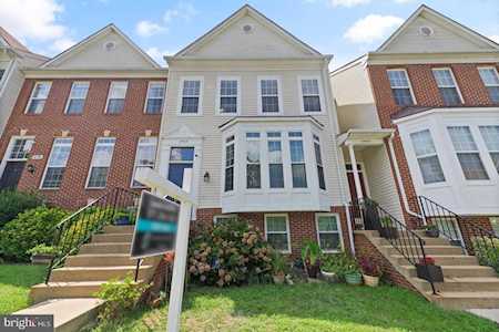 14705 Beaumeadow Ct Centreville, VA 20120
