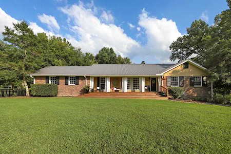 1025 Sunnyside Dr Columbia, TN 38401