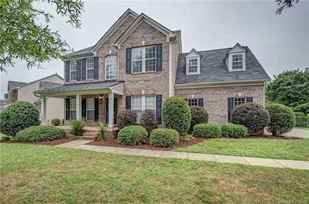 2600 Holly Oak Ln Gastonia, NC 28056