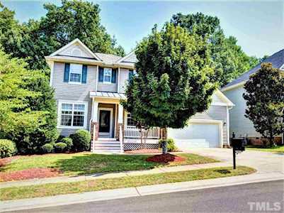 1009 Crystalwater Drive Fuquay Varina, NC 27526