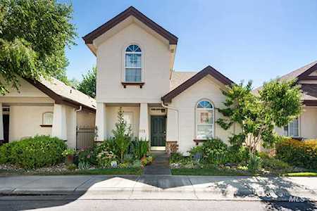 6158 N Point Bar Lane Garden City, ID 83714