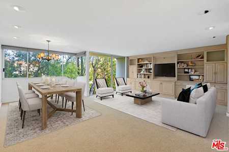 2222 Avenue of The Stars #202 Los Angeles, CA 90067