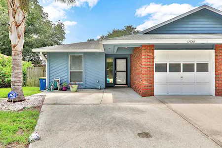 7420 Colony Cove Ln Jacksonville, FL 32277