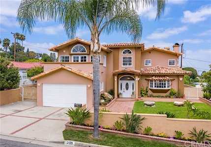 2123 W Summerland Street Rancho Palos Verdes, CA 90275