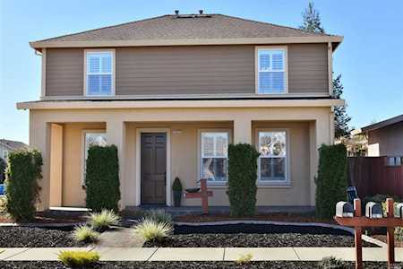 2032 Northfield Drive Santa Rosa, CA 95403