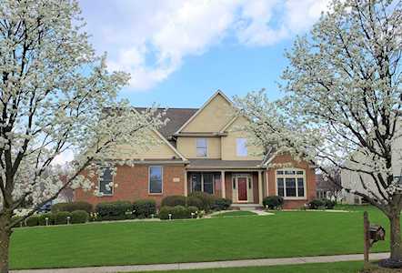 8402 Meadowmoore Boulevard Pickerington, OH 43147