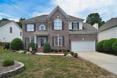 16725 Hampton Crossing Dr Huntersville, NC 28078