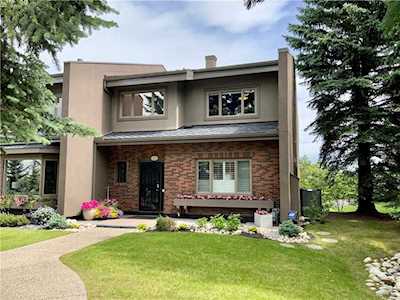 3201 Rideau Place SW #23 Calgary, AB T2S 2T1
