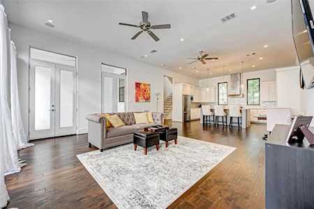 11026 Jardin Des Circle Houston, TX 77043
