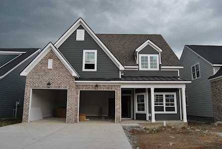 3515 Caroline Farms Drive L45 Murfreesboro, TN 37129