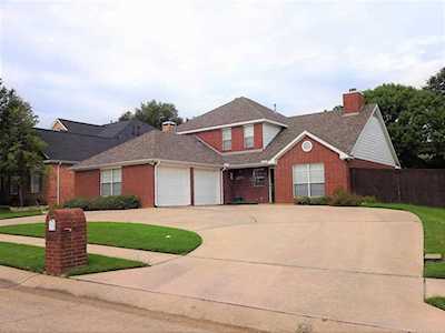 2012 Vintage Circle Corinth, TX 76210