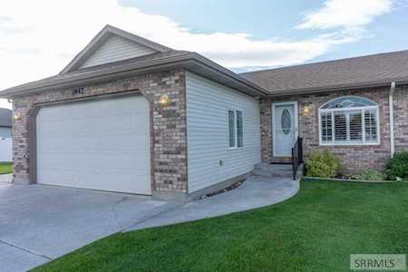 3842 E John Adams Parkway Ammon, ID 83406