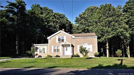125 Spring Lake Road Waterbury, CT 06706
